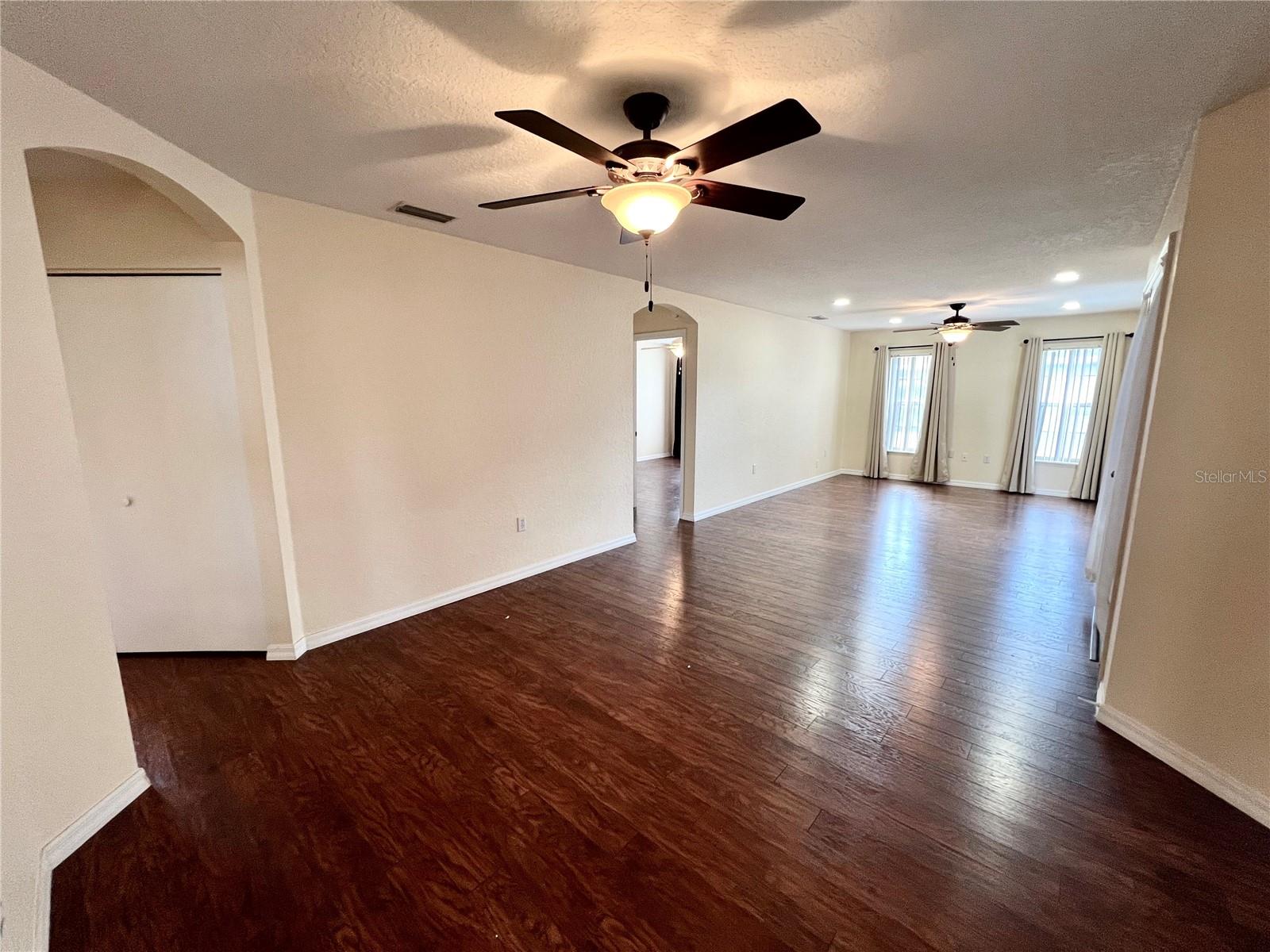OAK RUN HILLSIDE - Residential Lease