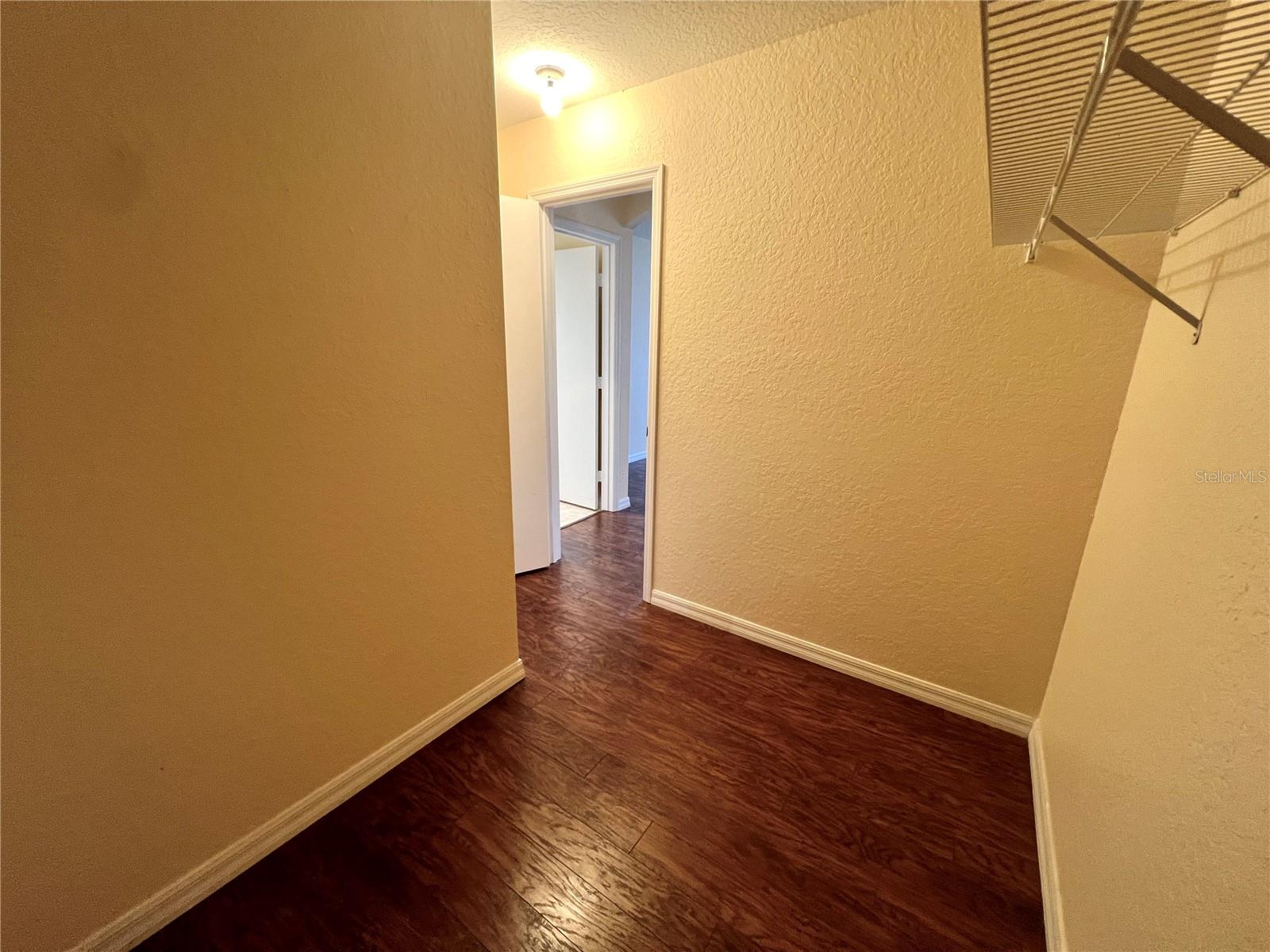 OAK RUN HILLSIDE - Residential Lease