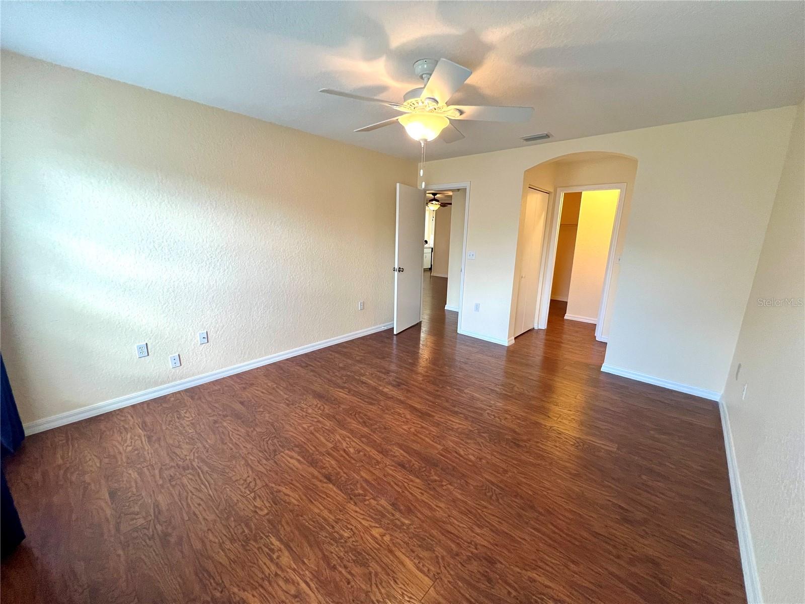 OAK RUN HILLSIDE - Residential Lease