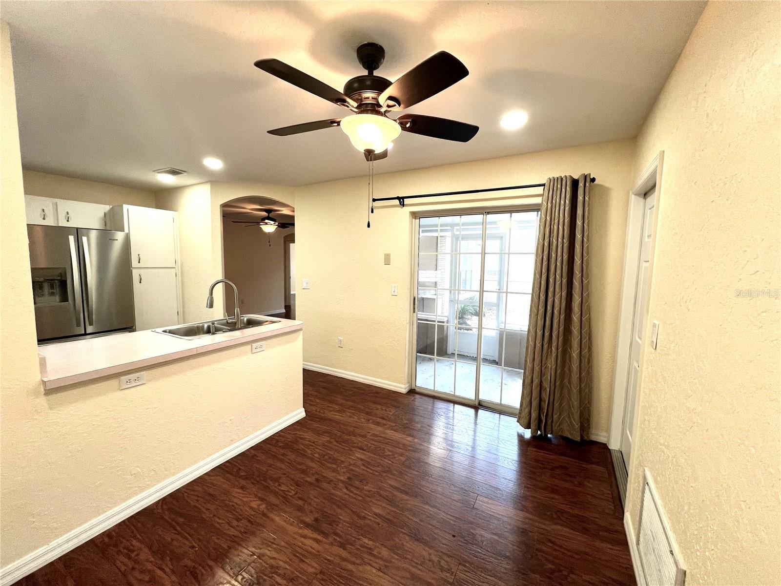 OAK RUN HILLSIDE - Residential Lease