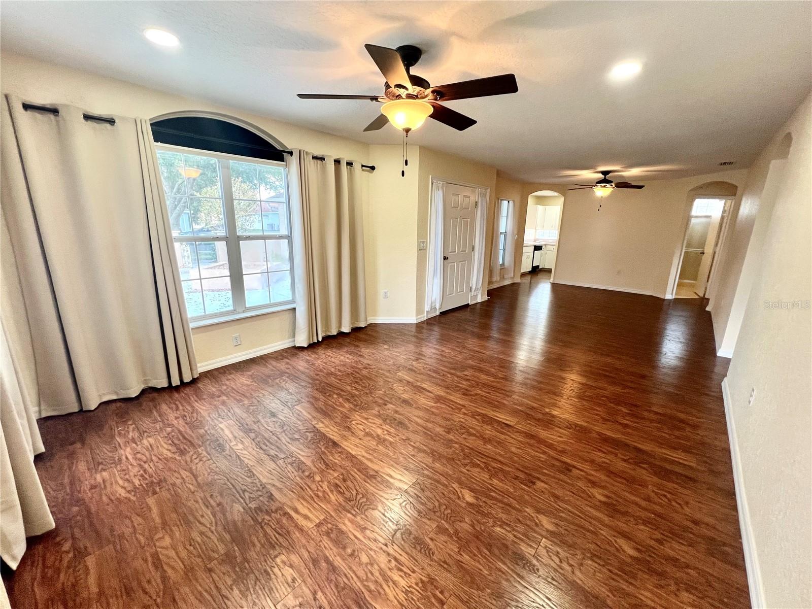 OAK RUN HILLSIDE - Residential Lease