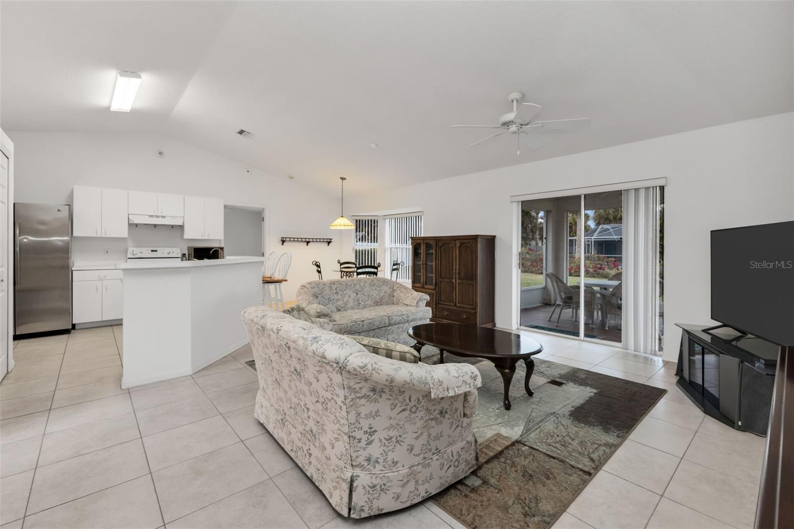 213 HALLCREST TERRACE