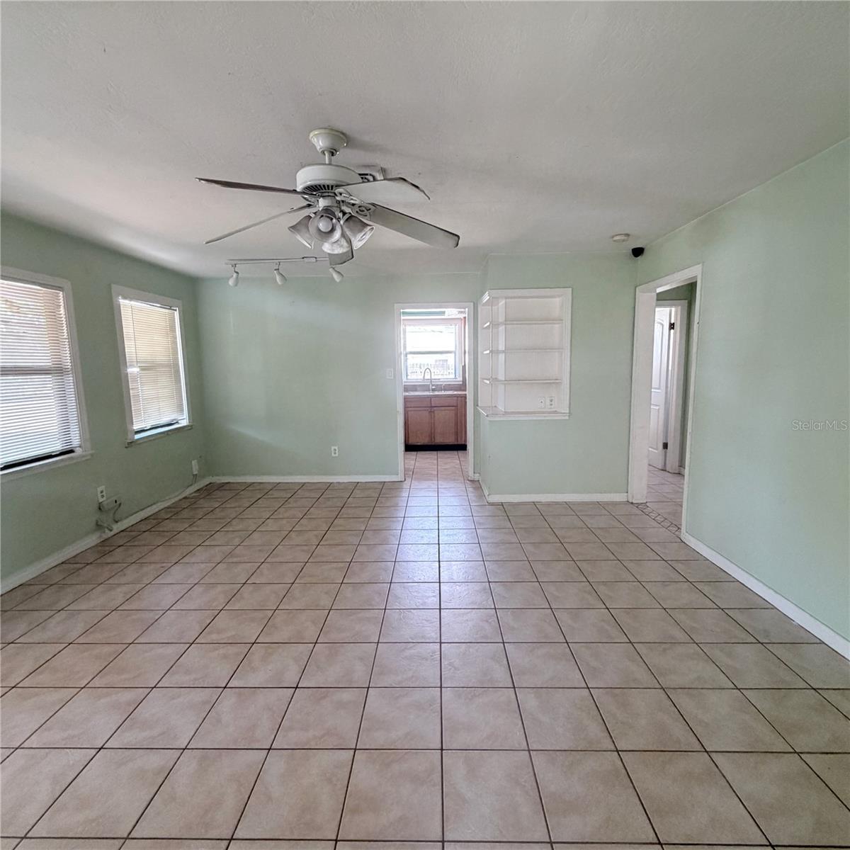 2171 ORCHID STREET