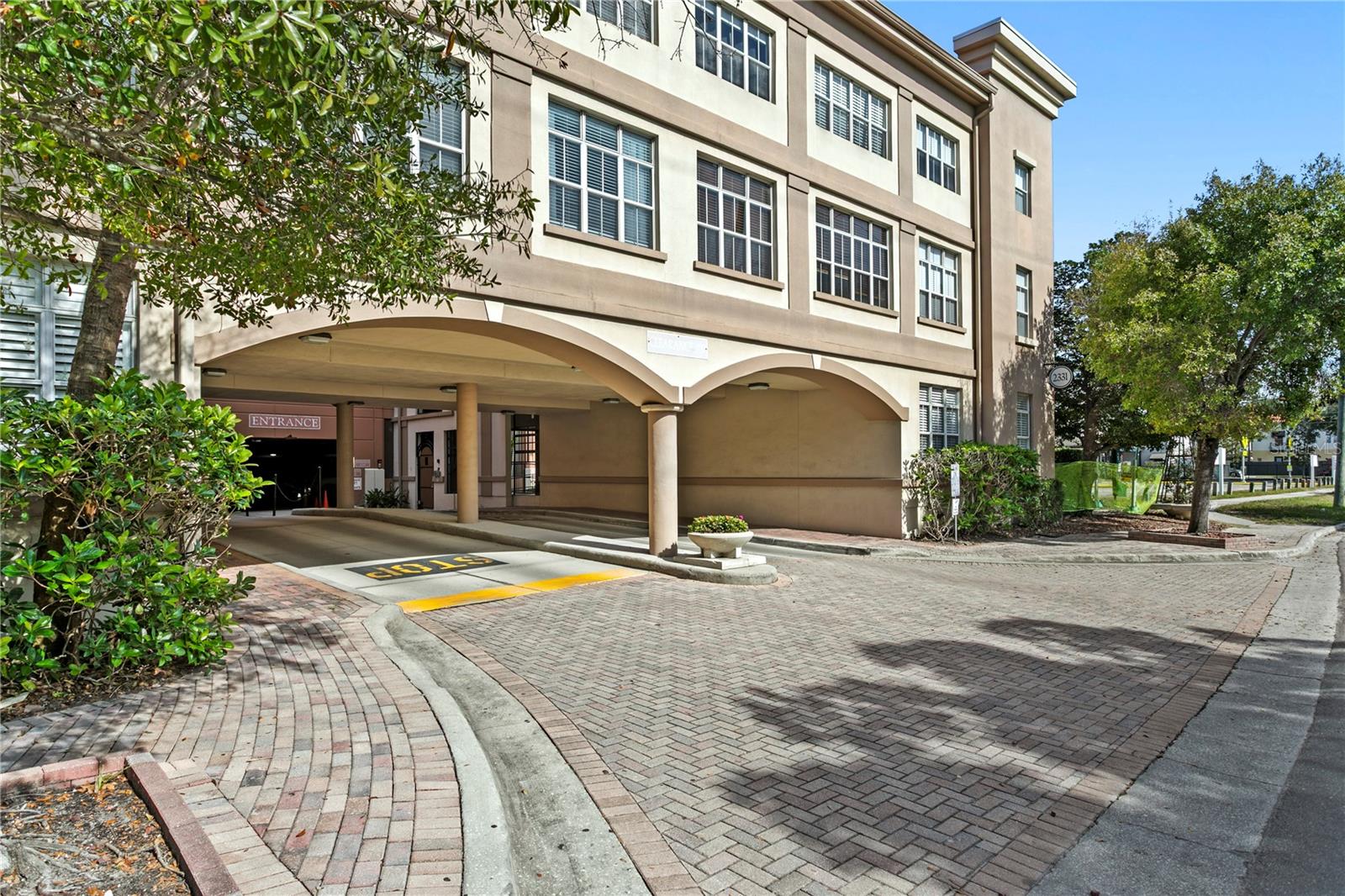 THE MADISON AT SOHO II CONDO - Residential