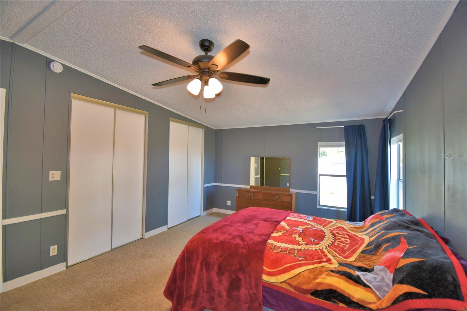 LAKE MARIANA ACRES - Residential