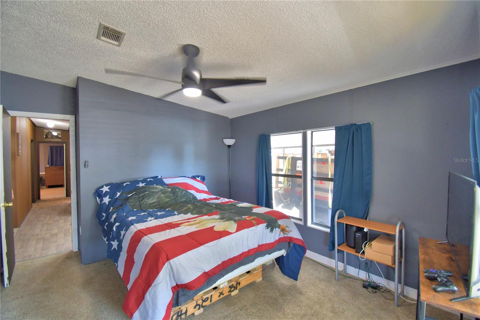 LAKE MARIANA ACRES - Residential