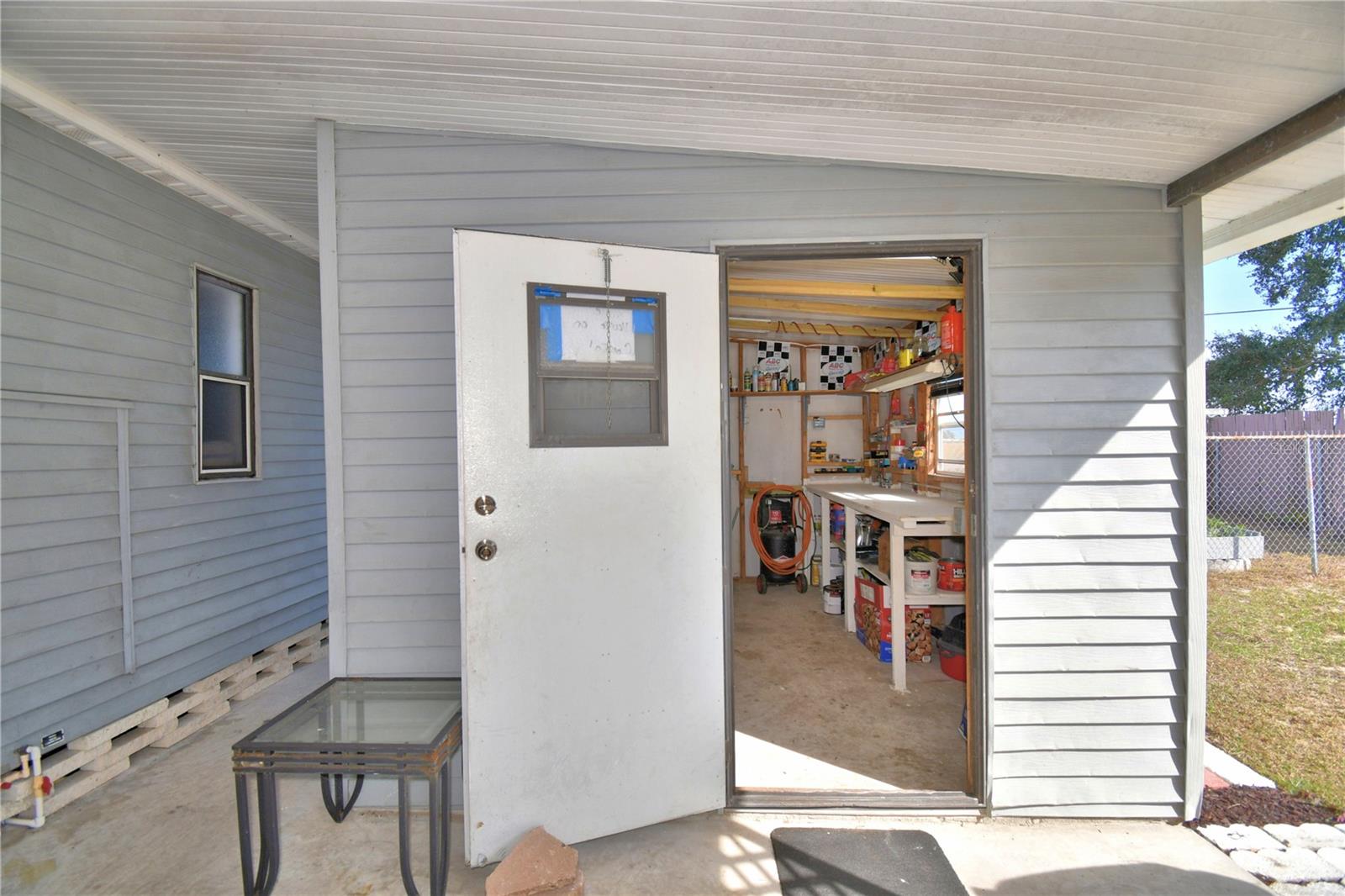 LAKE MARIANA ACRES - Residential