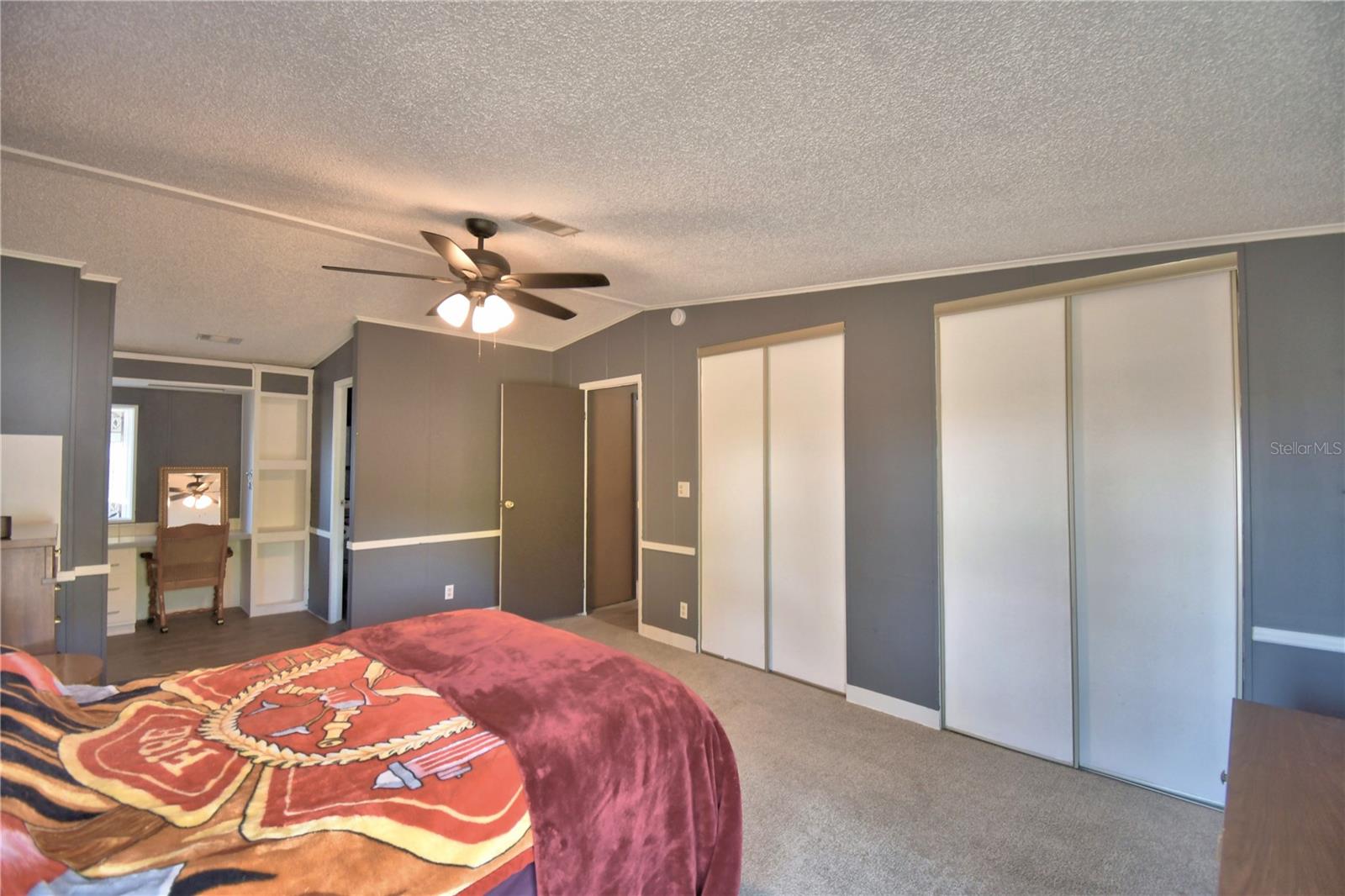 LAKE MARIANA ACRES - Residential