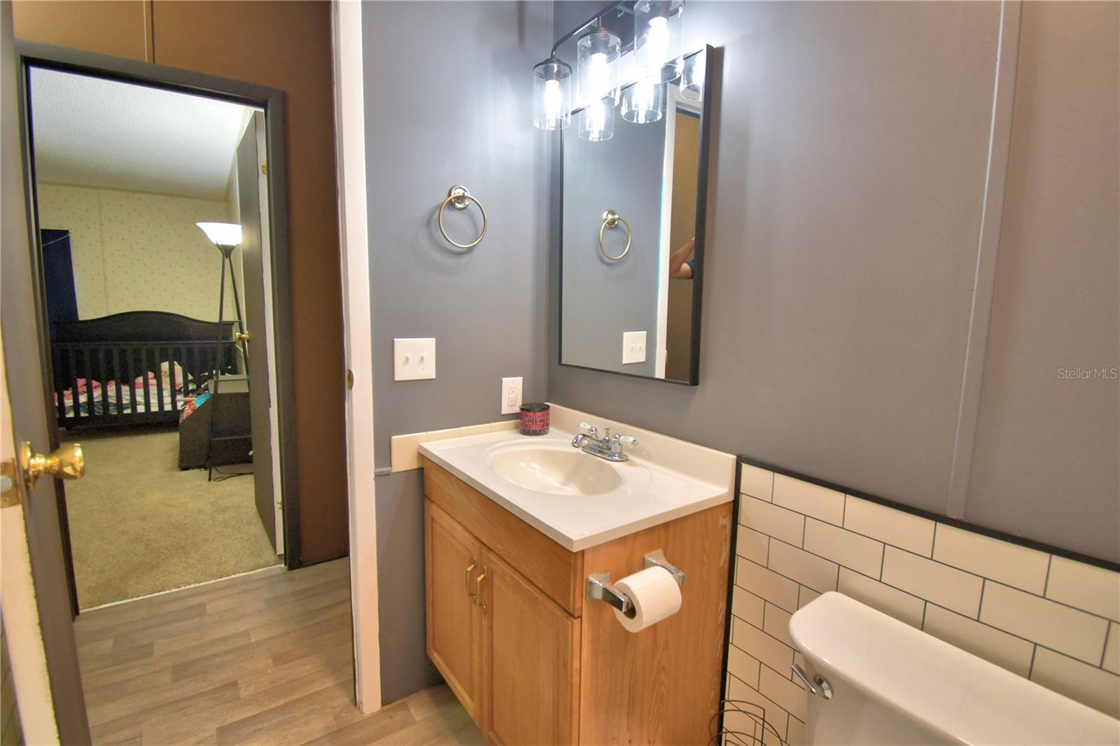 LAKE MARIANA ACRES - Residential