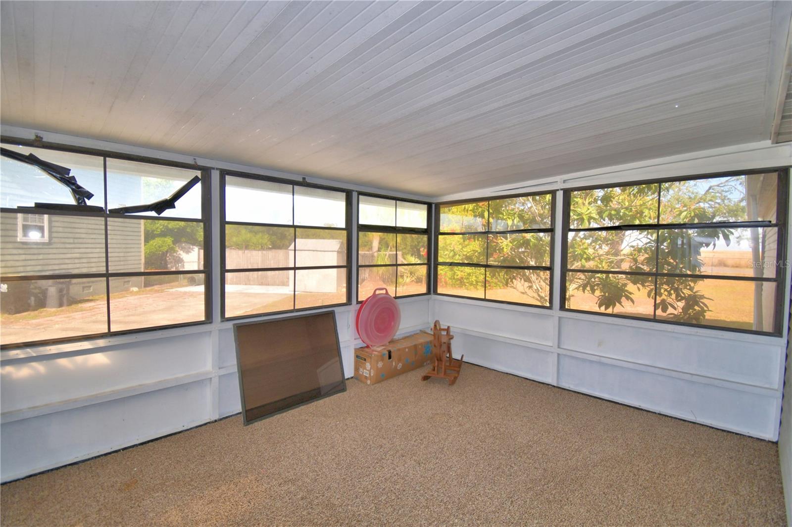 LAKE MARIANA ACRES - Residential