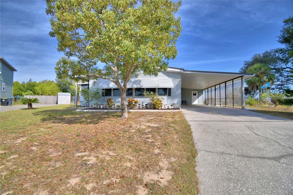 Photo of 1813 Pauline Drive, Lake Alfred, FL 33850 (MLS # P4937217)