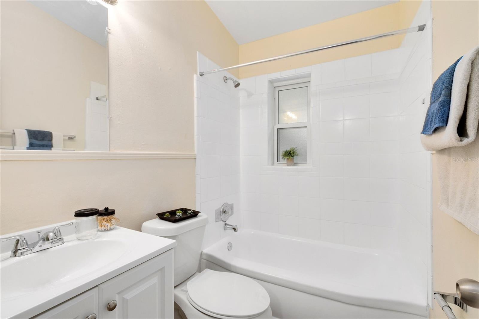 BARBARA TERRACE FIRST ADD - Residential