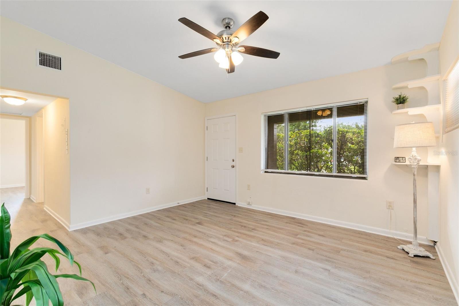 BARBARA TERRACE FIRST ADD - Residential