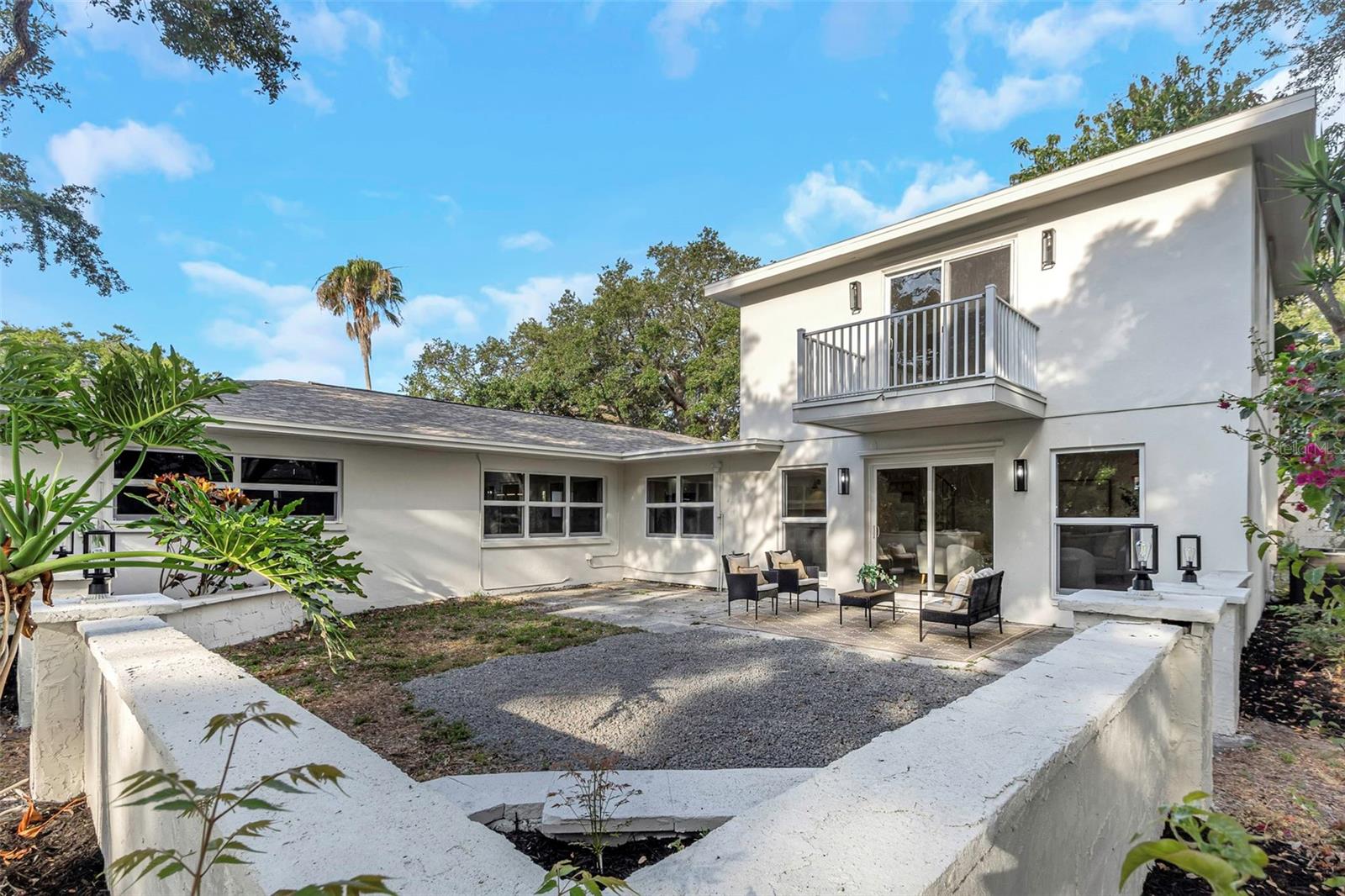 BELLEAIR HEIGHTS - Residential
