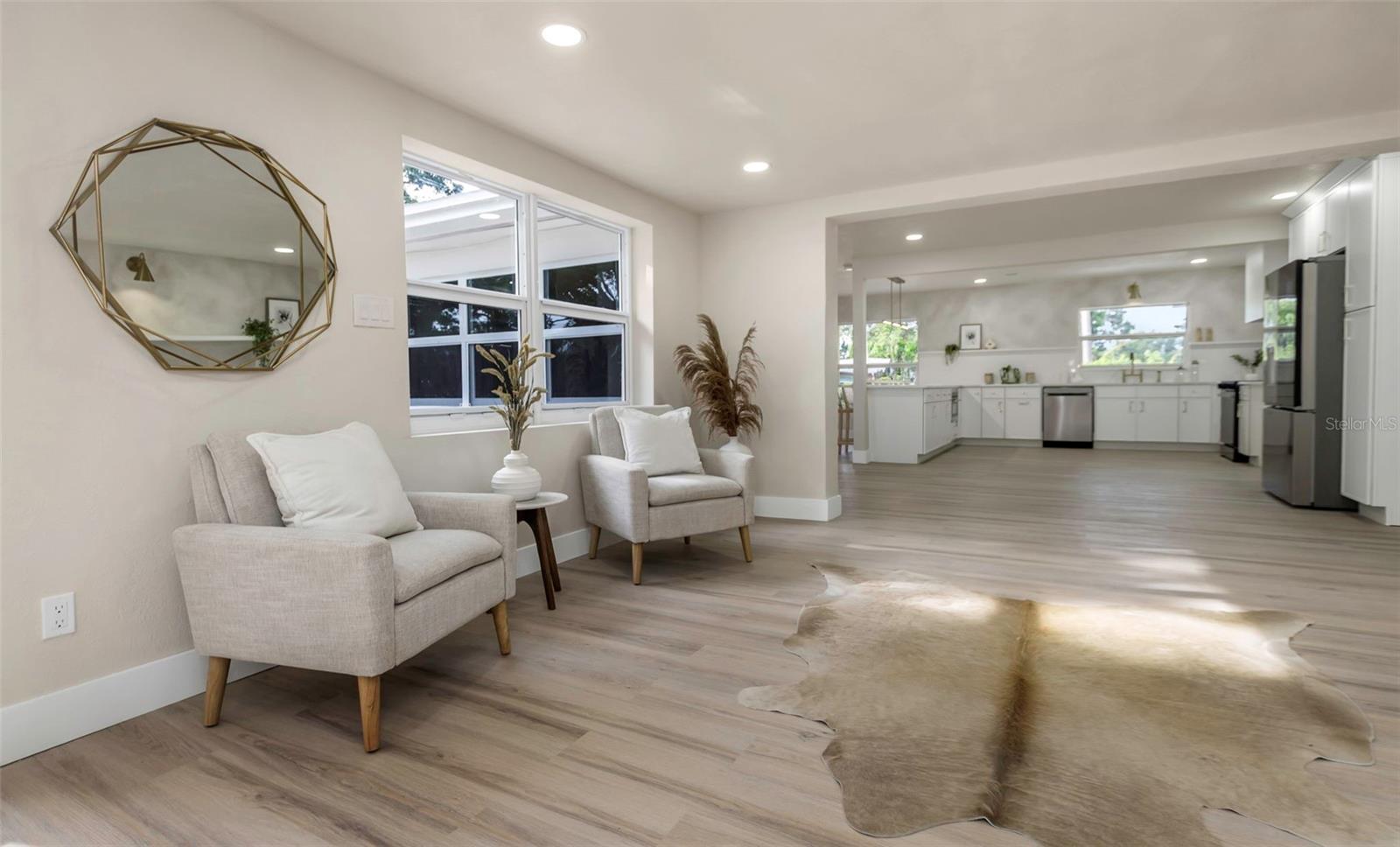 BELLEAIR HEIGHTS - Residential