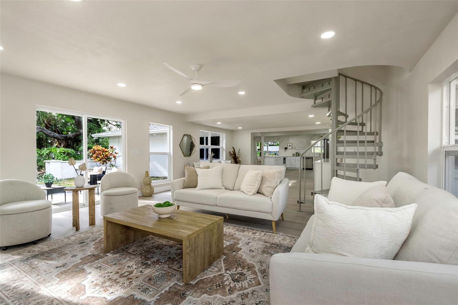 BELLEAIR HEIGHTS - Residential