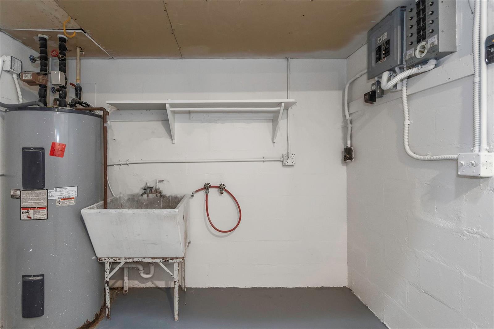 BELLEAIR HEIGHTS - Residential