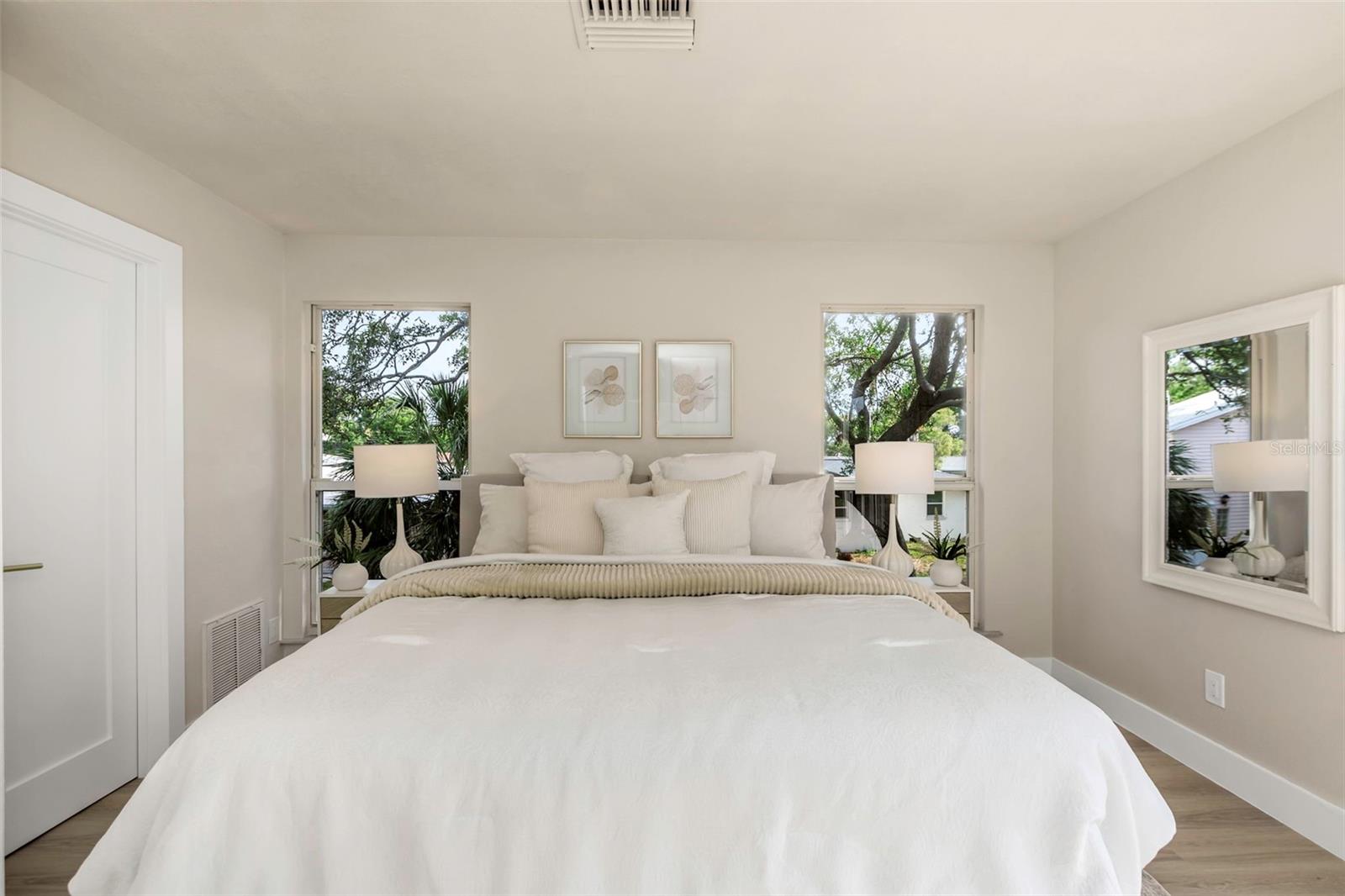 BELLEAIR HEIGHTS - Residential