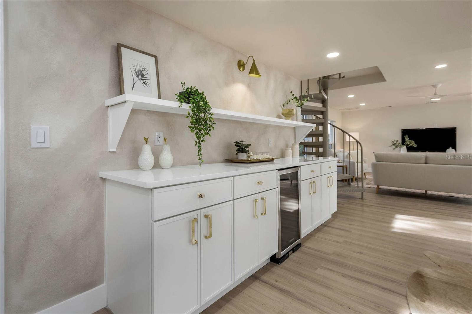 BELLEAIR HEIGHTS - Residential