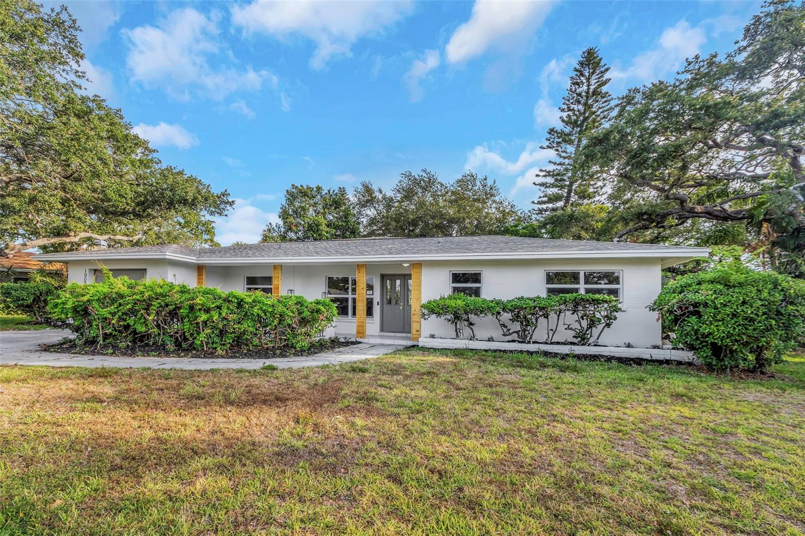 BELLEAIR HEIGHTS - Residential