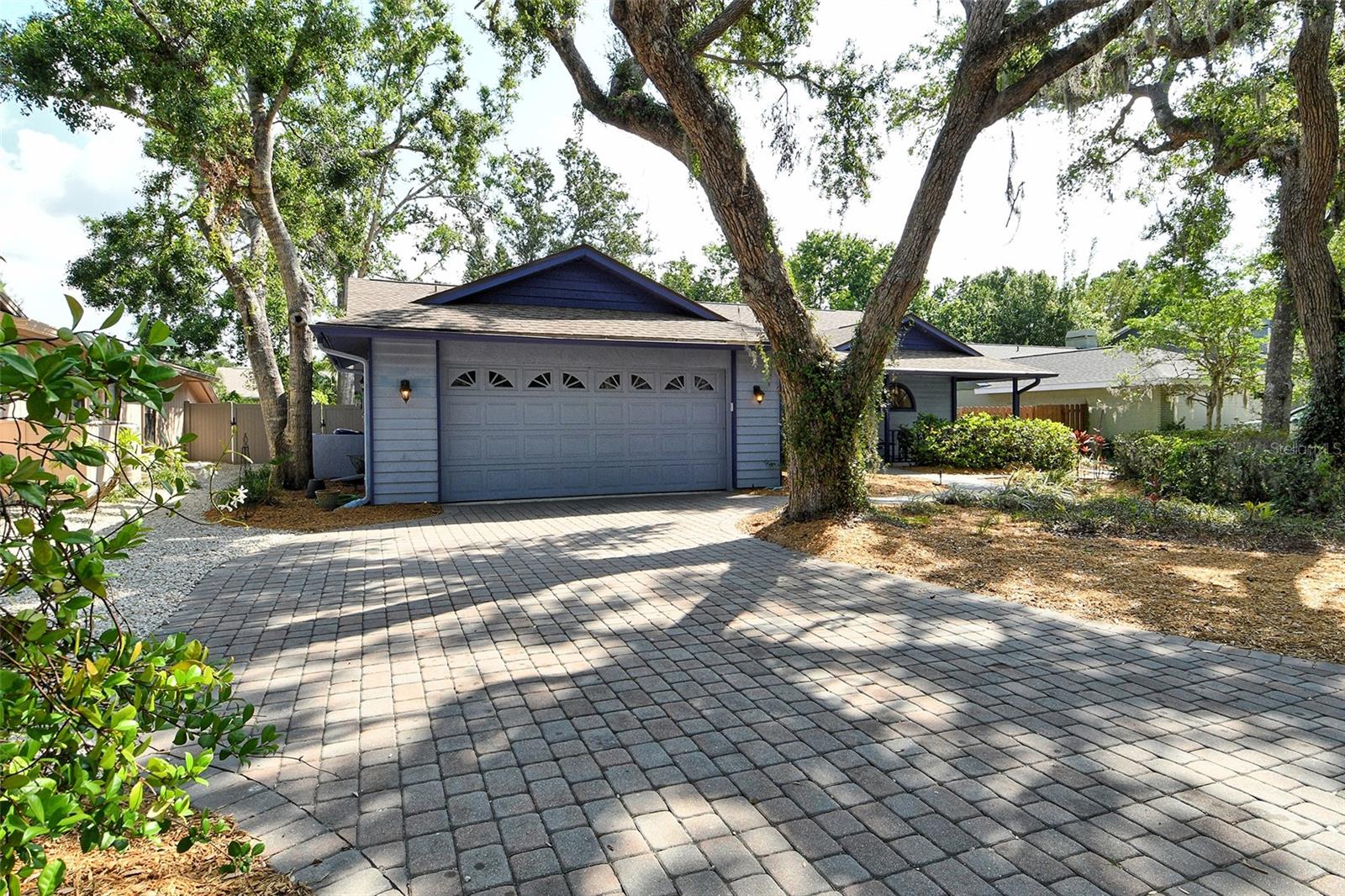 4137 WOODVIEW DRIVE