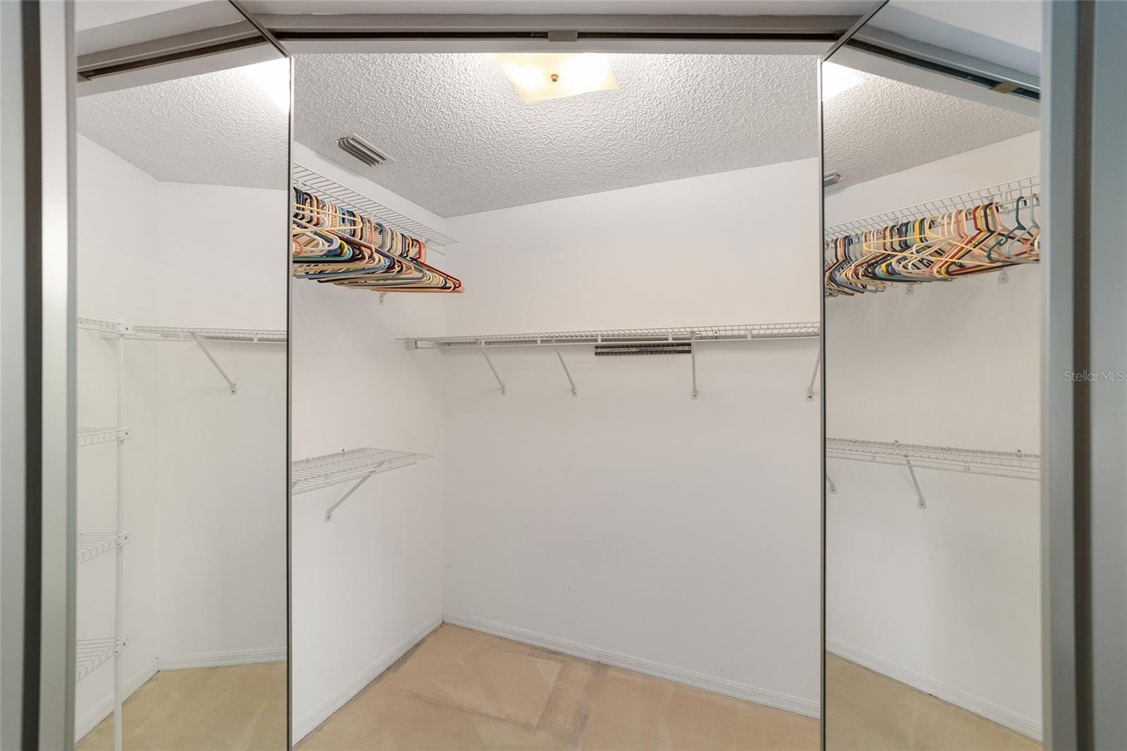 OAK RUN NEIGHBORHOOD 06 - Residential