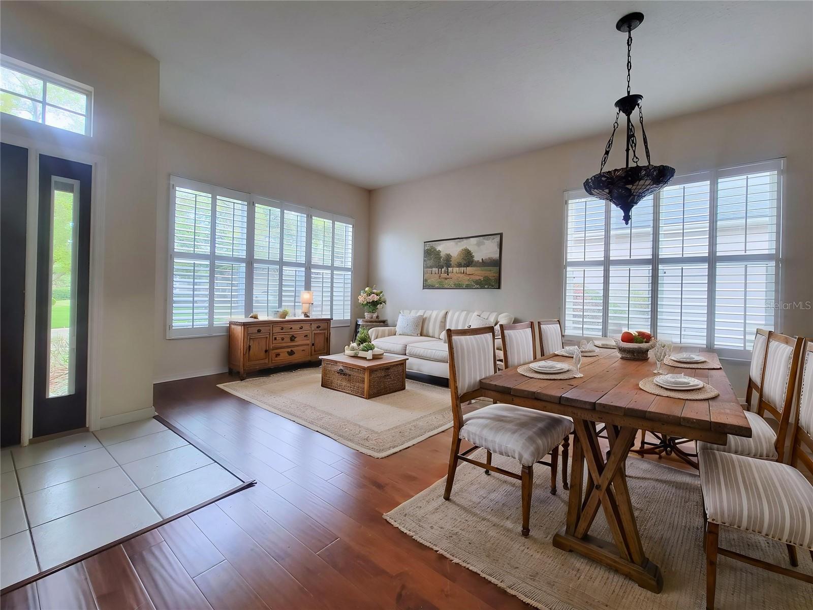 1209 TRENTWOOD COURT