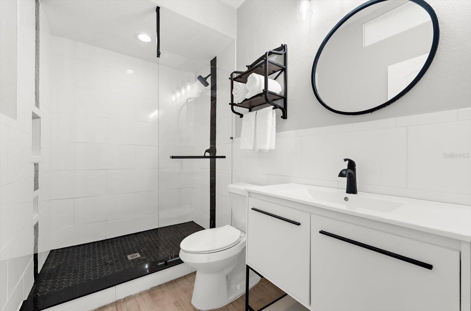 NEWPOINT COMFORT - Residential