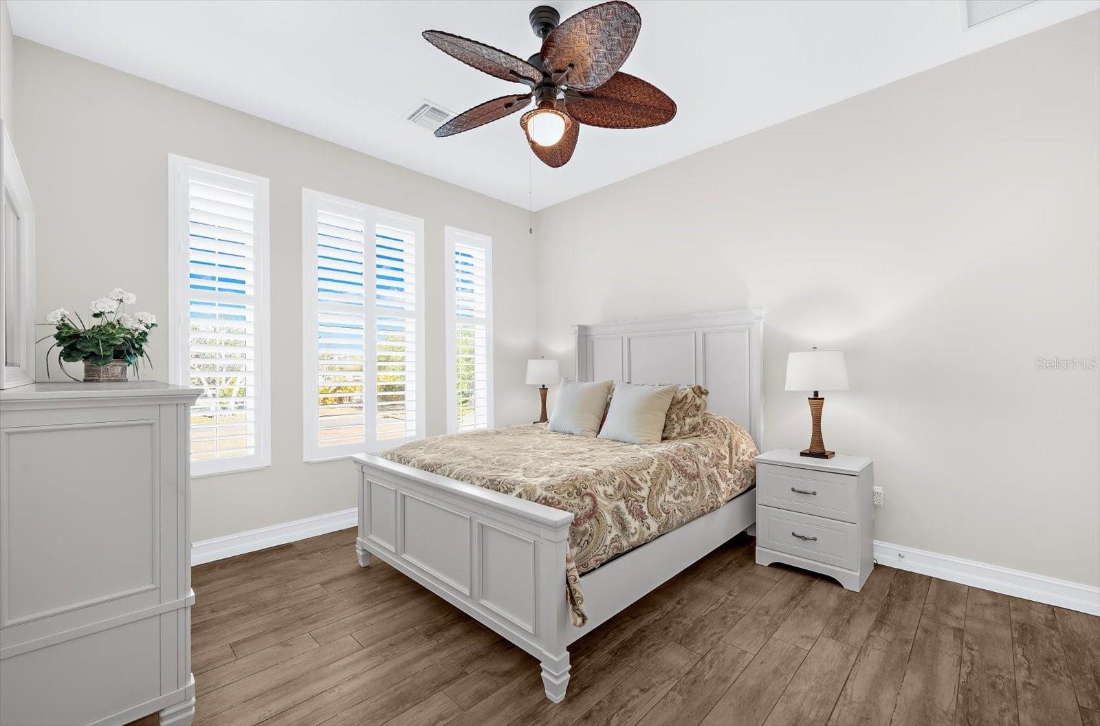 NEWPOINT COMFORT - Residential