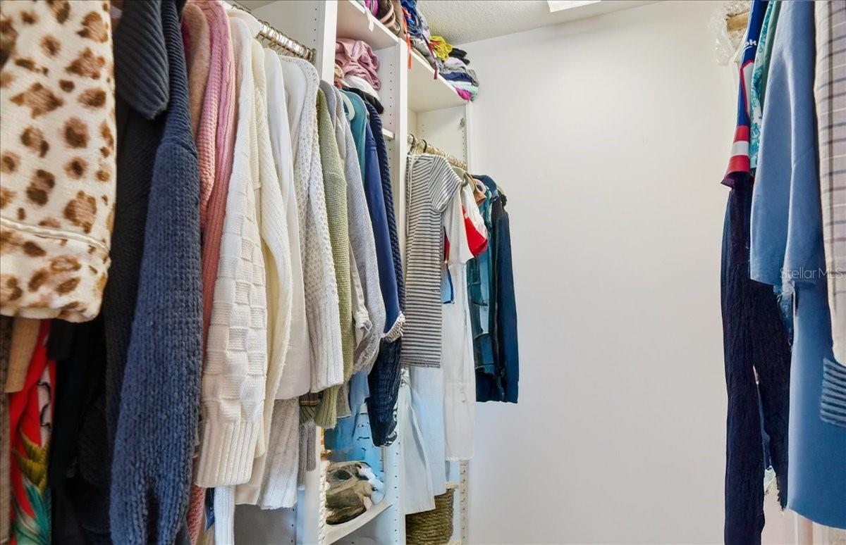 VILLAGEWALK UNIT 2A - Residential