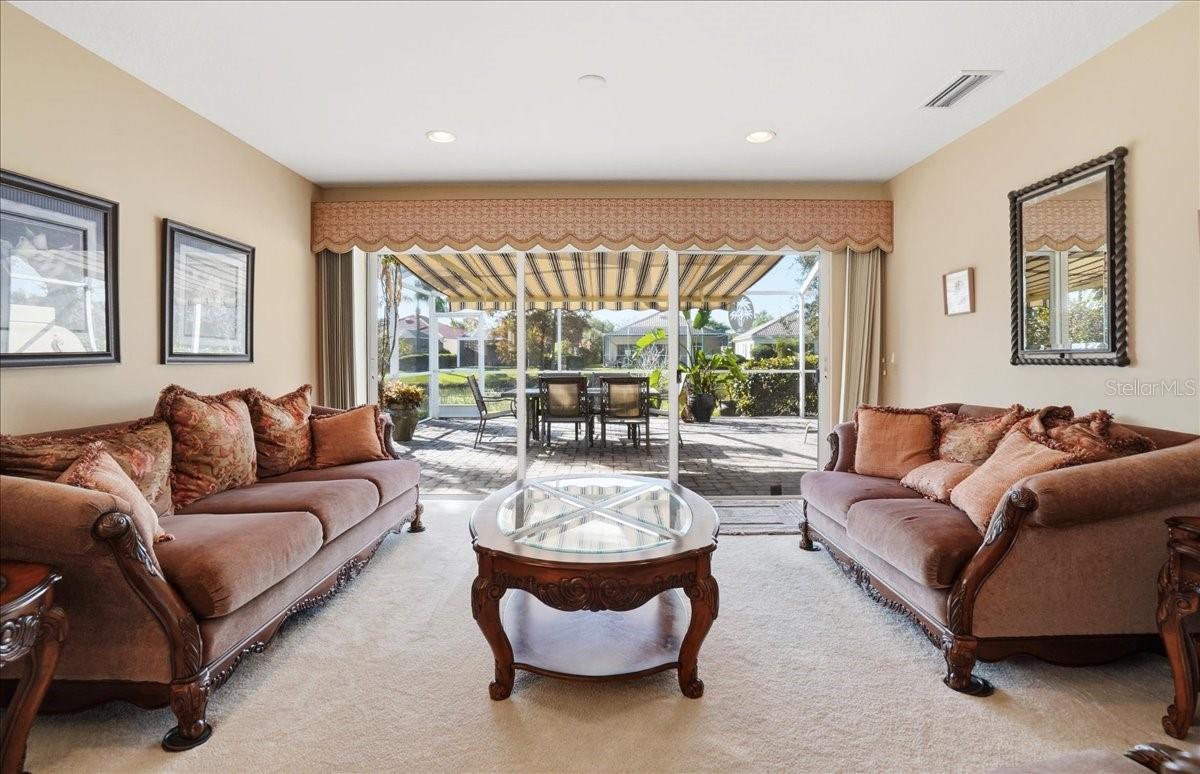 VILLAGEWALK UNIT 2A - Residential