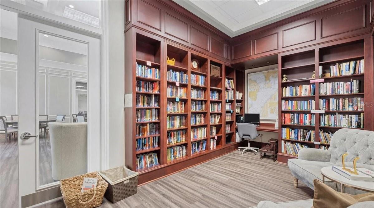 VILLAGEWALK UNIT 2A - Residential