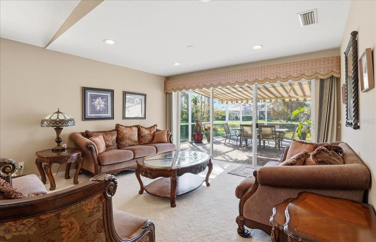 VILLAGEWALK UNIT 2A - Residential