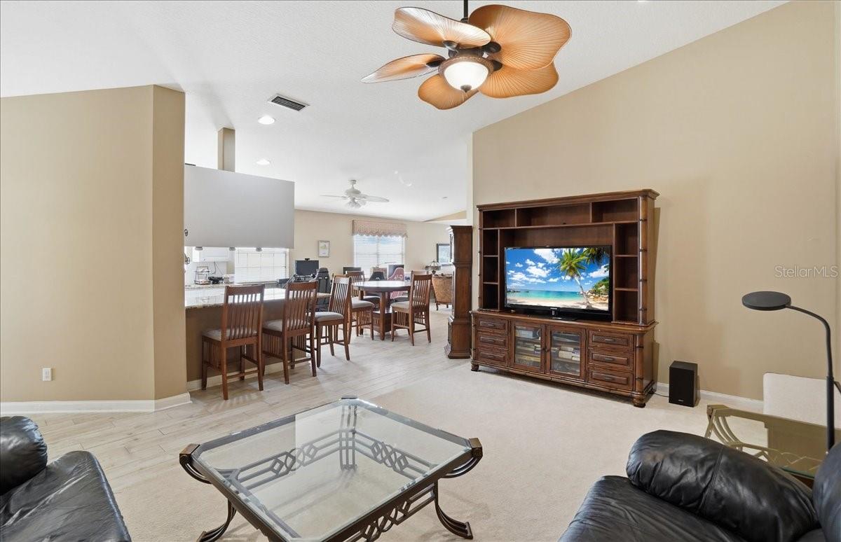 VILLAGEWALK UNIT 2A - Residential