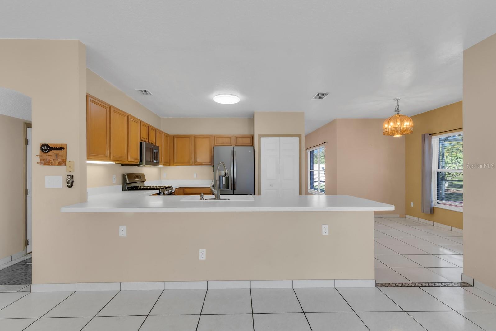 HEATHERSTONE AT CRESCENT LAKES - Residential