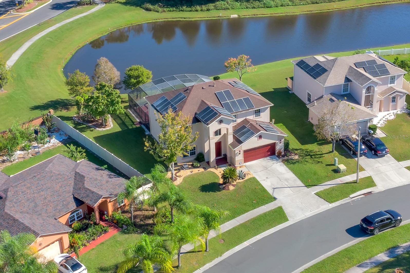 HEATHERSTONE AT CRESCENT LAKES - Residential