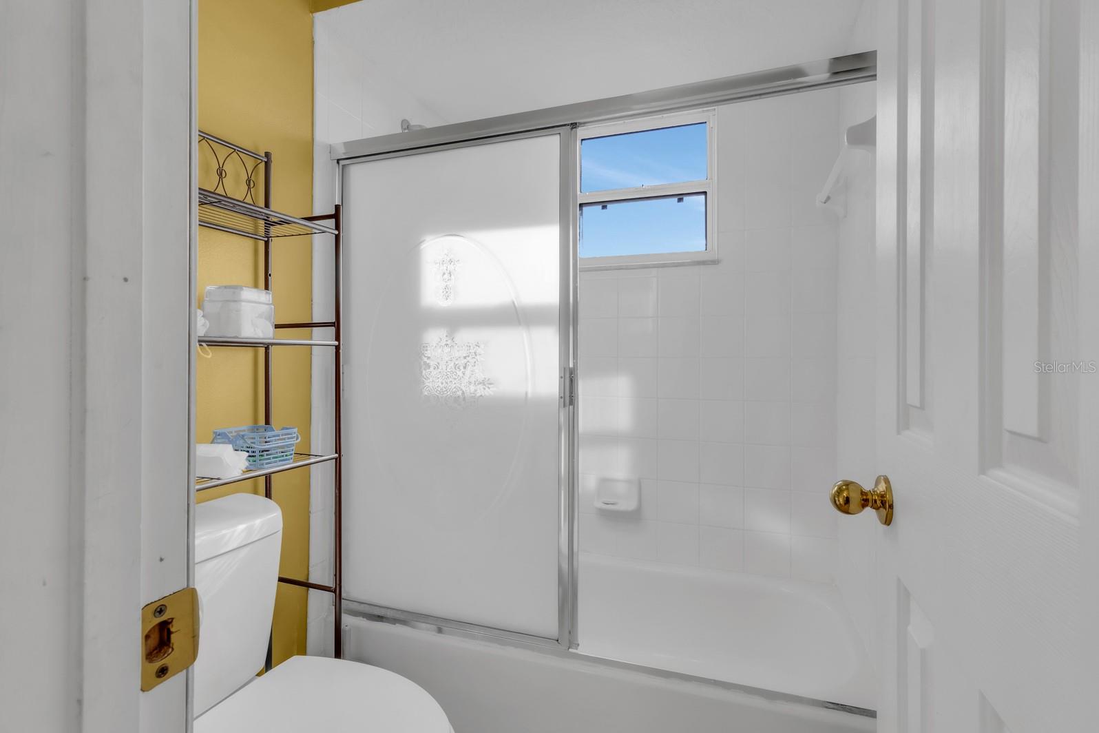 HEATHERSTONE AT CRESCENT LAKES - Residential