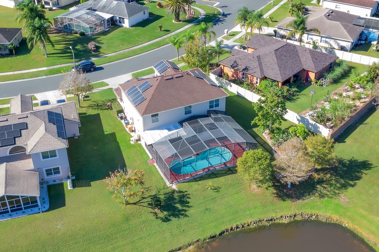 HEATHERSTONE AT CRESCENT LAKES - Residential