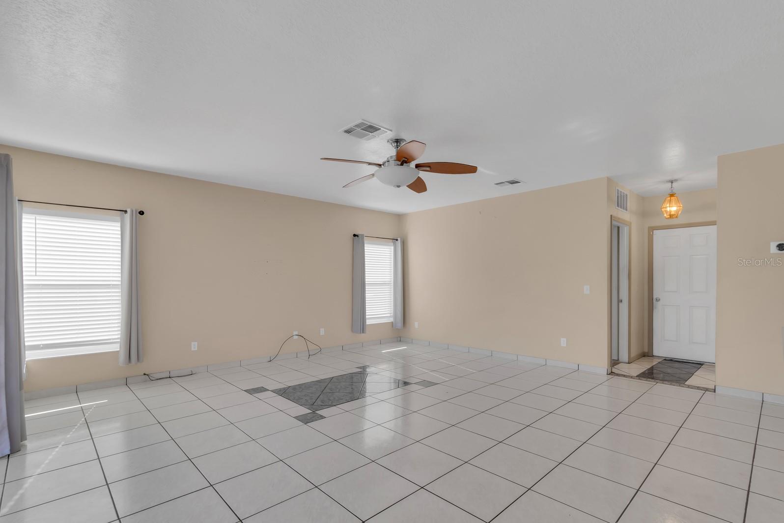 HEATHERSTONE AT CRESCENT LAKES - Residential