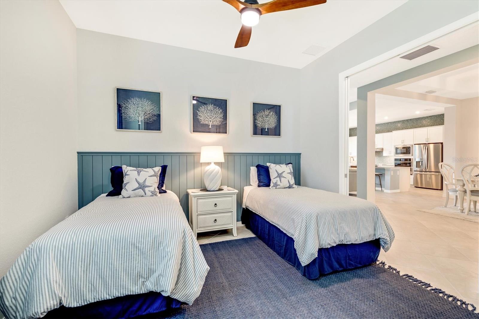 WELLEN PARK GOLF & COUNTRY CLUB - Residential Lease
