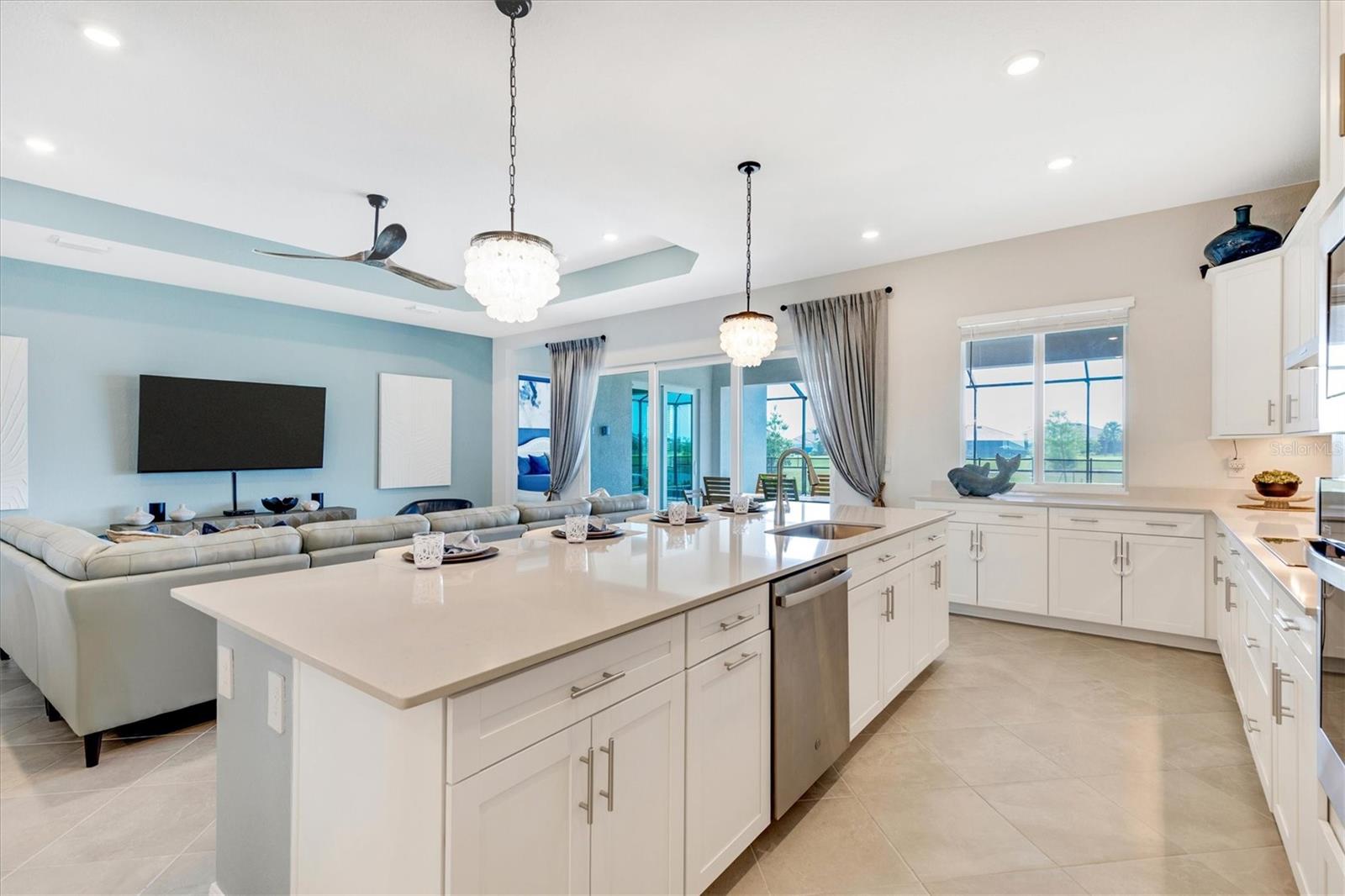 WELLEN PARK GOLF & COUNTRY CLUB - Residential Lease