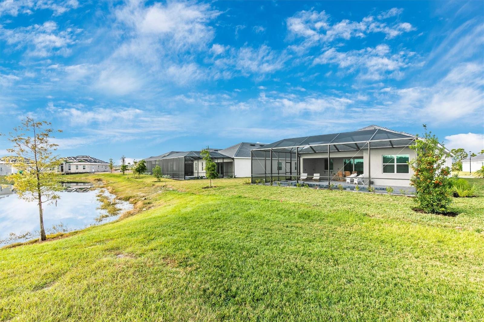 WELLEN PARK GOLF & COUNTRY CLUB - Residential Lease