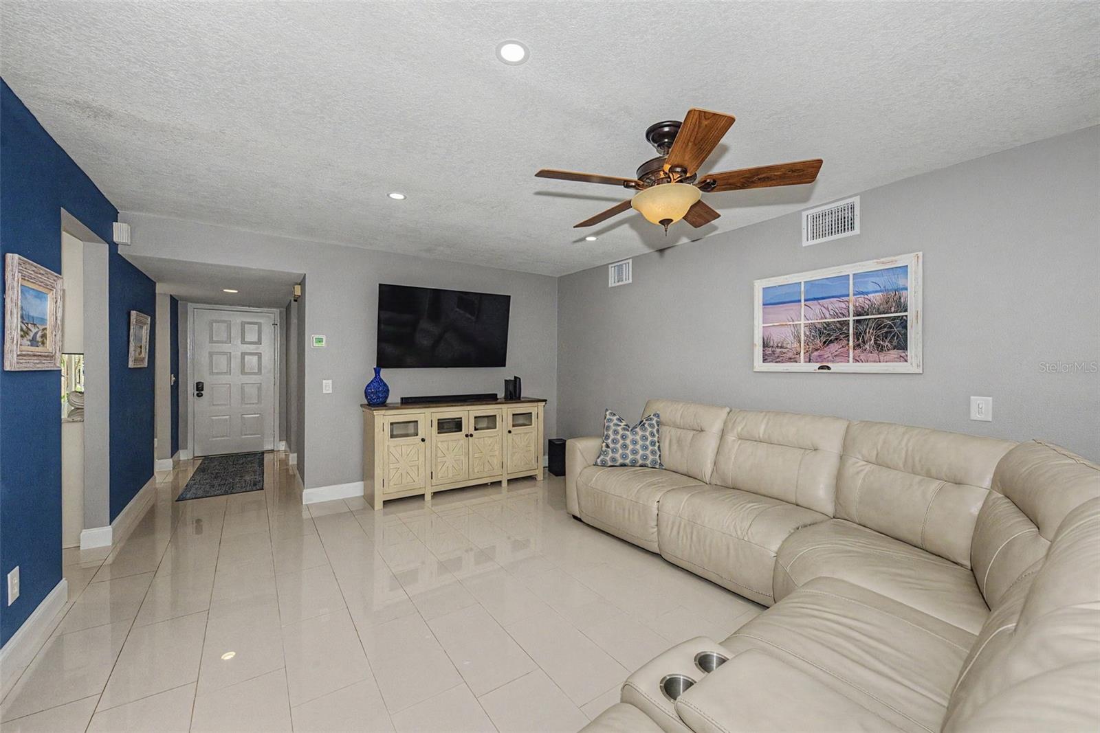 1801 E LAKE ROAD 1D