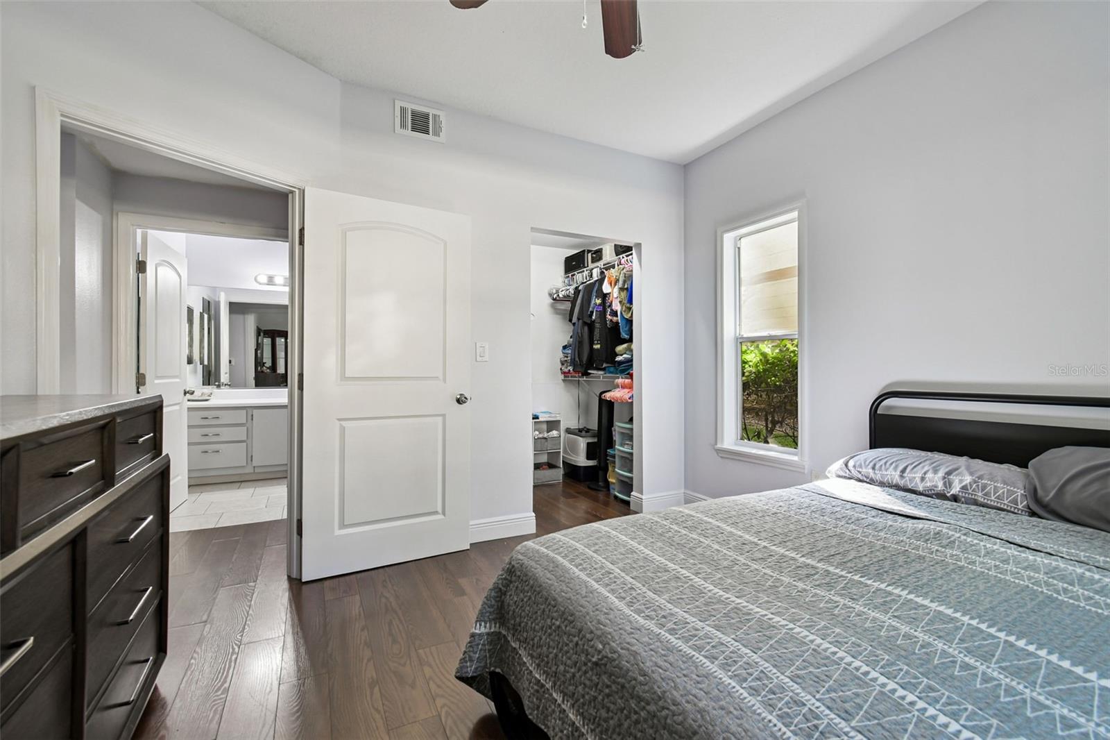 THE PINNACLE AT CARROLLWOOD A - Residential