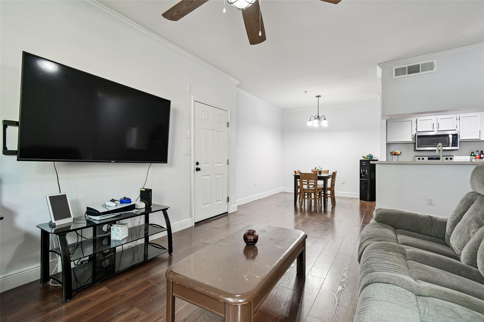 THE PINNACLE AT CARROLLWOOD A - Residential