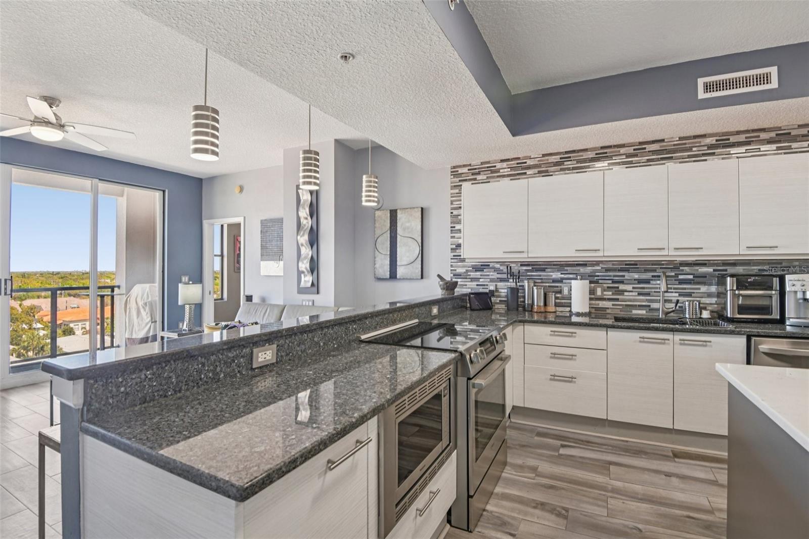 226 5TH AVENUE N 801