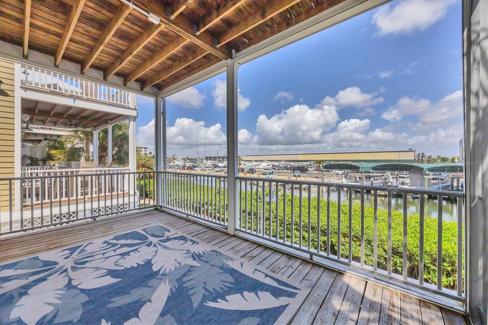 CORAL CREEK ANGLERS CLUB 02 - Residential