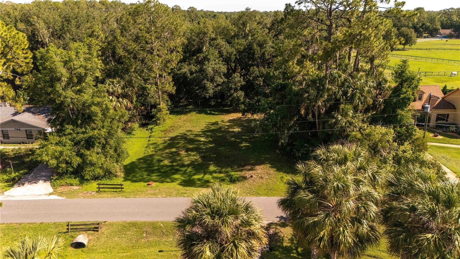 1562 ARROWHEAD TRAIL