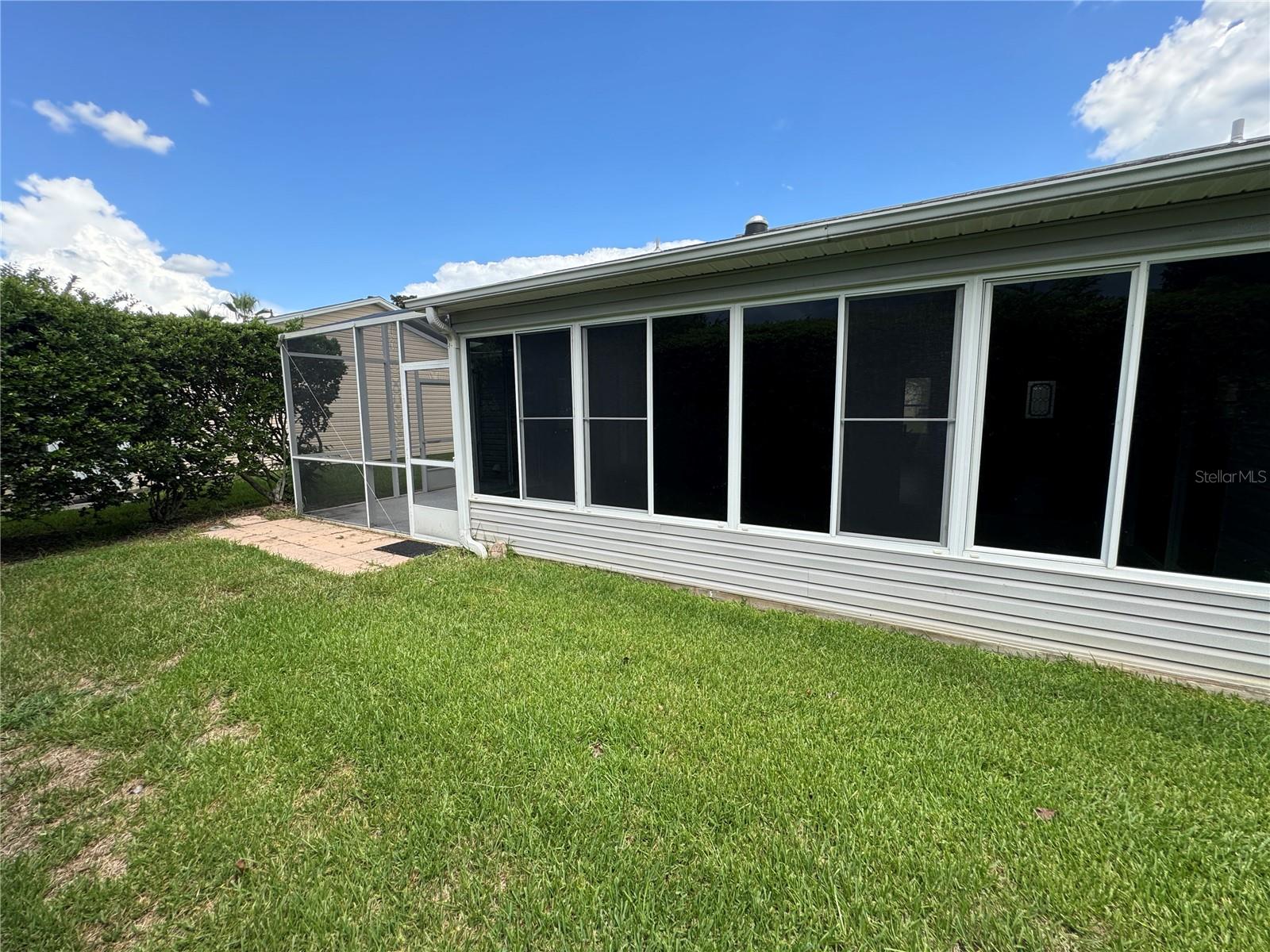 VILLAGES OF SUMTER - Residential Lease