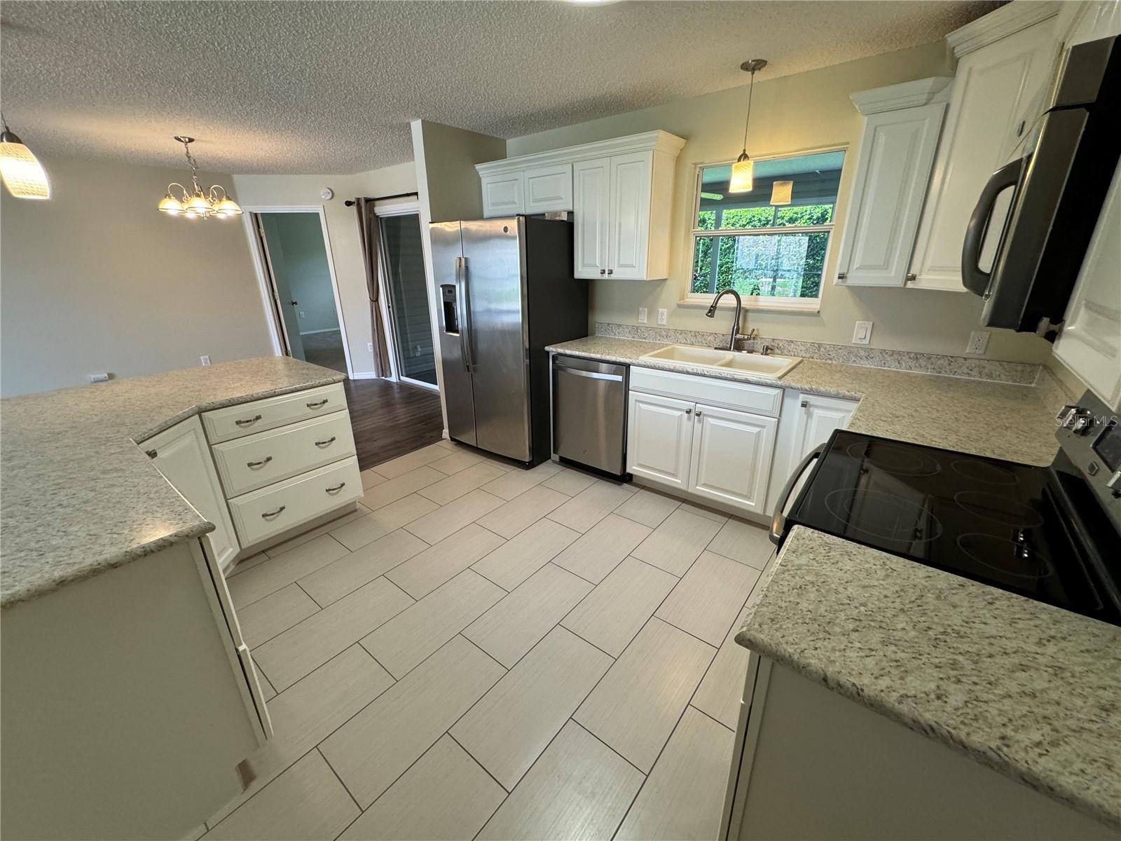 VILLAGES OF SUMTER - Residential Lease